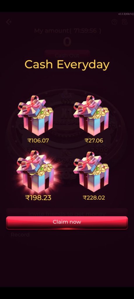 IN7 Game daily cash rewards screen with gift boxes and claim button